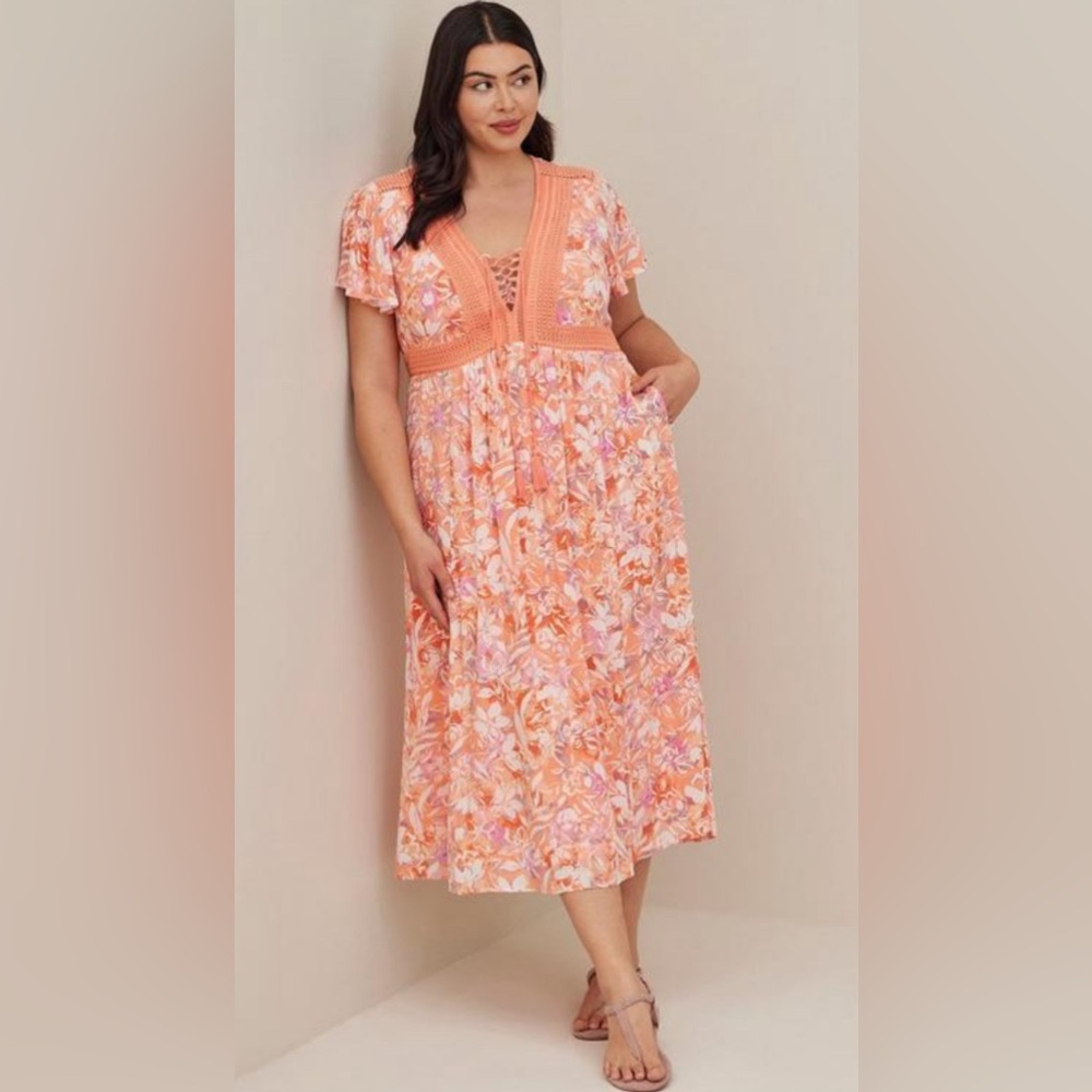 Torrid Sz. 2 (2X/18-20) Lace Up Tea Length Dress - Crinkle Gauze Floral Coral